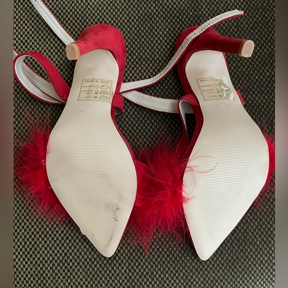 FEATHER DETAIL BARELY THERE HEELS - Picture 2 of 2